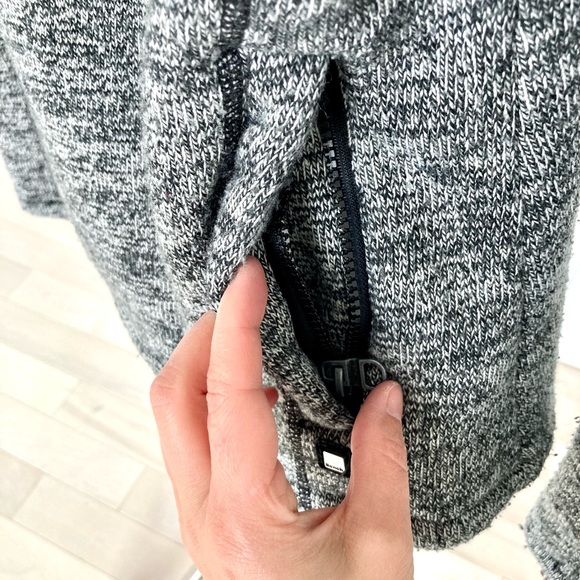 Fitted Bench Knit Jacket - Grey - XS - Picture 9 of 13